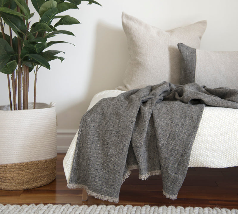 Linen Throws