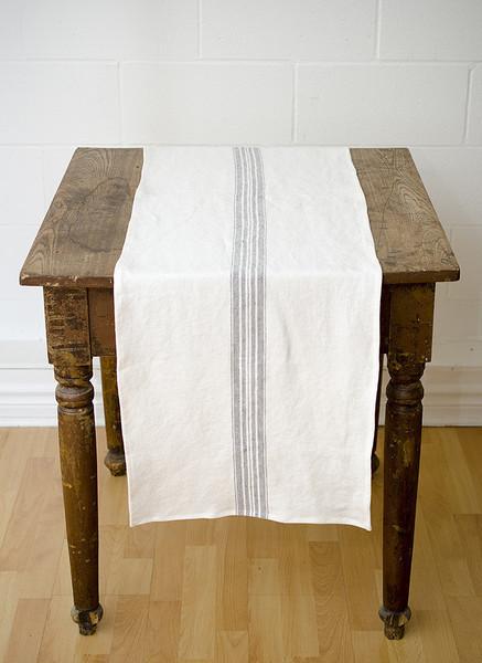 Maison Linen Runner