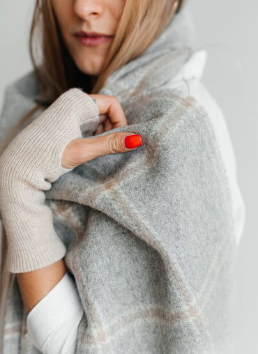 Stowe Alpaca Light Grey Checks Scarf - Shop Linen Way